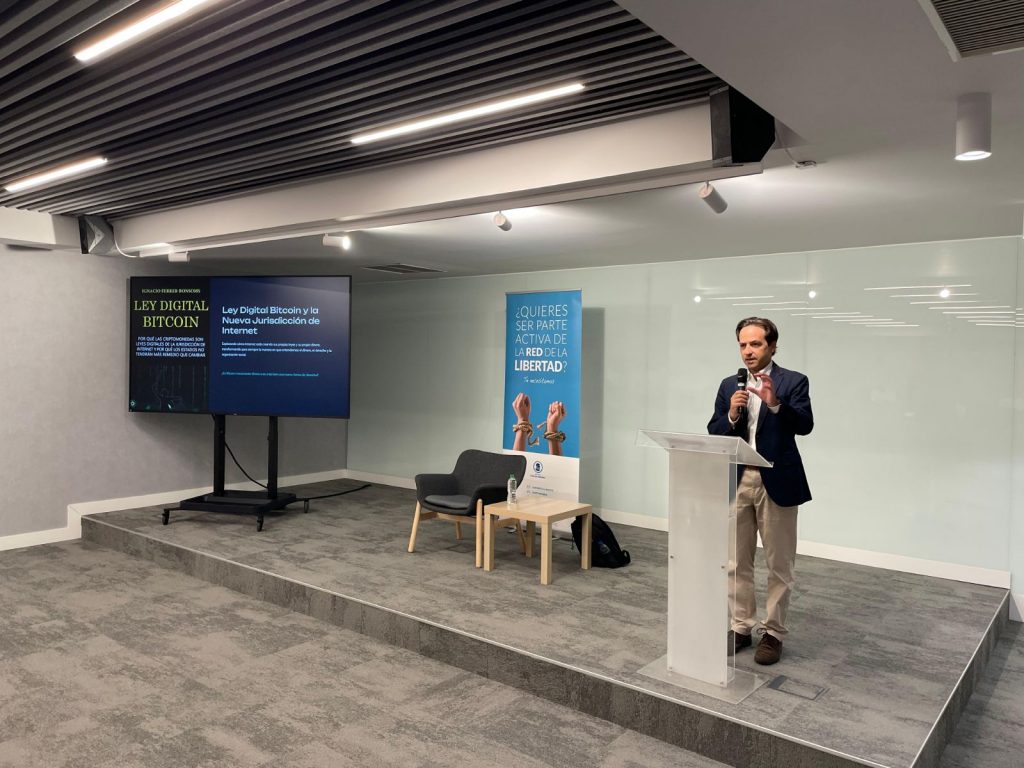Presentación del libro Ley digital bitcoin, de Ignacio Ferrer-Bonsoms, en UFM Madrid